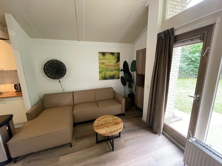 Foto 3 van Landweerswal 2-10