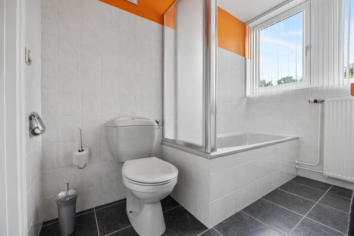 Foto 34 van Kwakkenbergweg 76