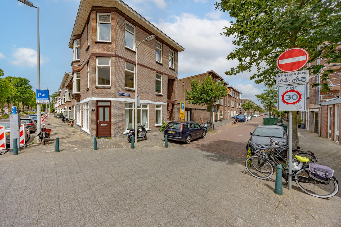 Foto 14 van Hortensiastraat 211