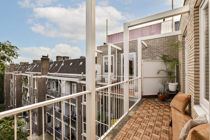 Foto 10 van Frederik Hendrikstraat 82