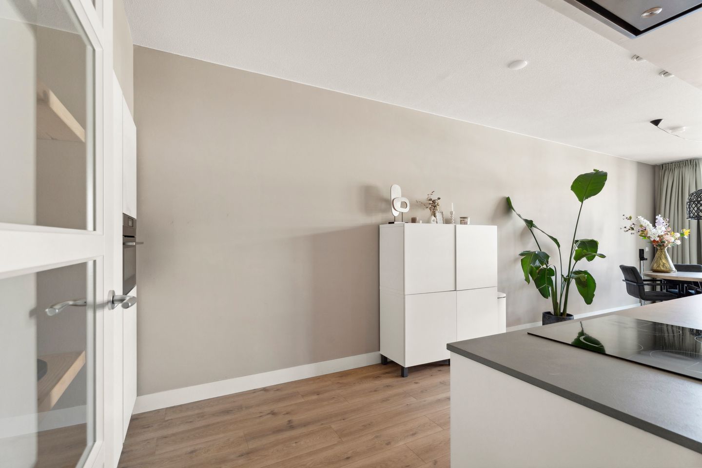 Photo 4 of Dokstraat 79