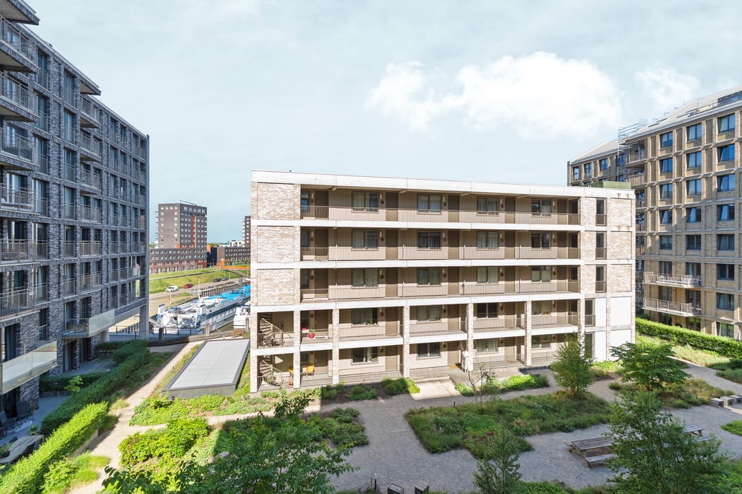 Photo 17 of Dokstraat 79