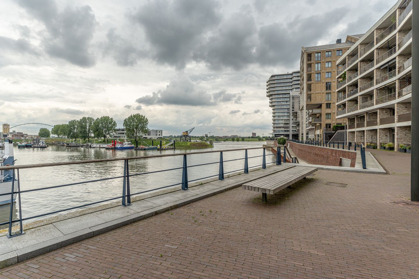 Foto 49 van Dokstraat 417