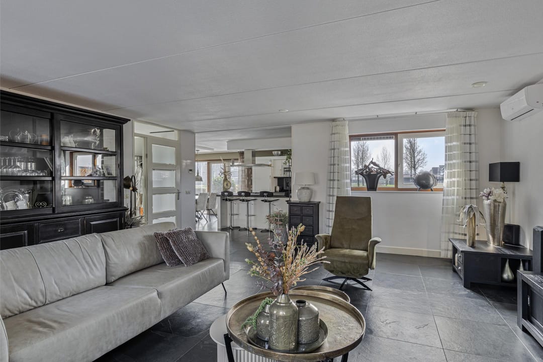 Photo 8 of De Maat 1