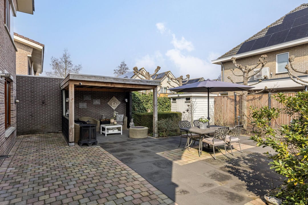 Photo 32 of De Maat 1