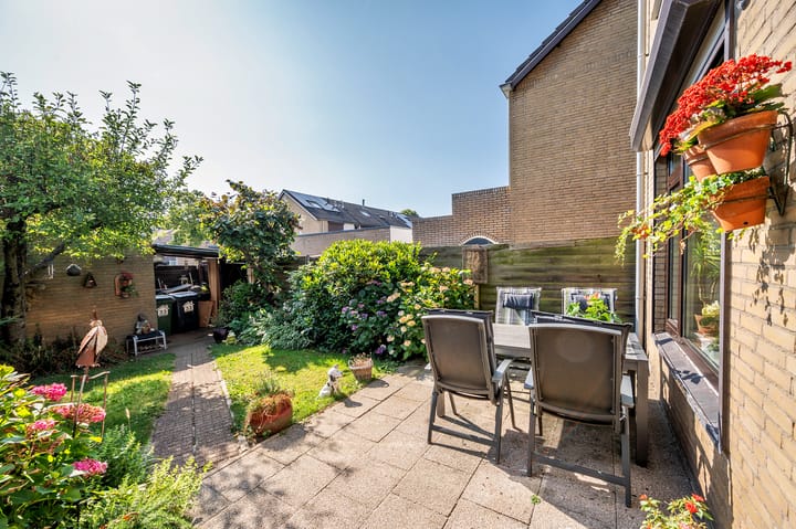 Foto 35 van Byronstraat 33