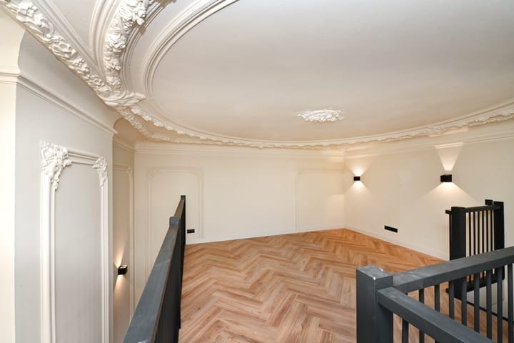 Photo 12 of Prins Hendrikstraat 4-G