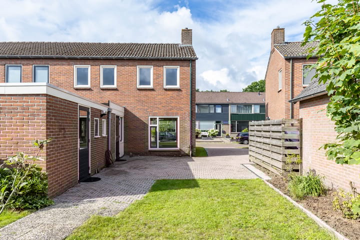 Foto 30 van Veldweg 13