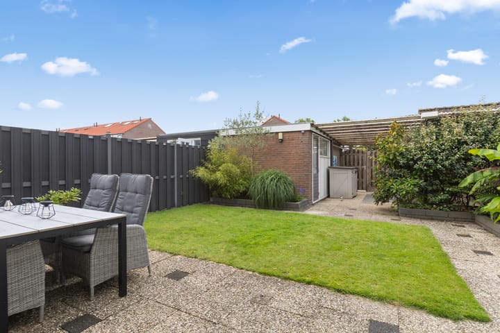 Foto 35 van Theo Kleverstraat 23