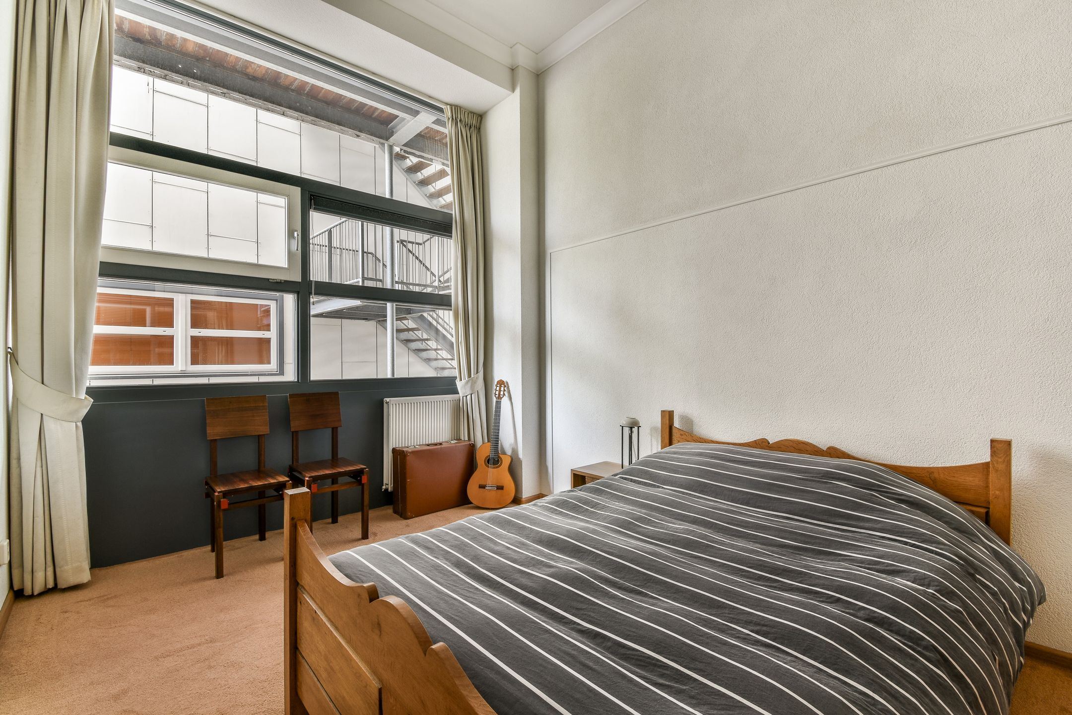 Photo 12 of Van Oldenbarneveldtstraat 50-V