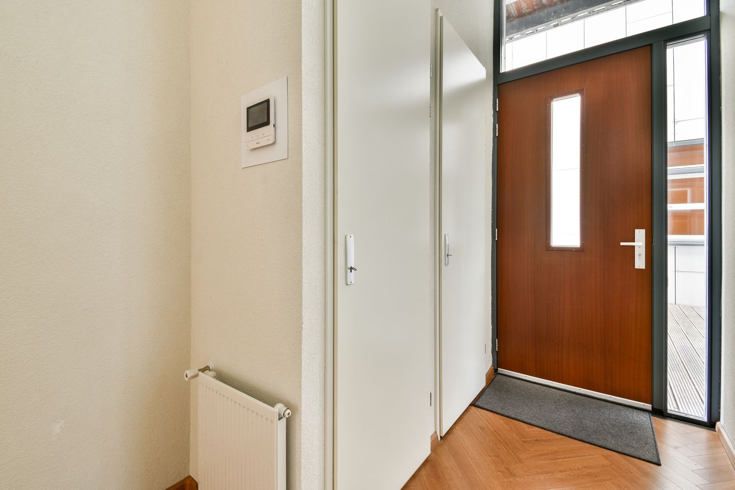 Photo 20 of Van Oldenbarneveldtstraat 50-V