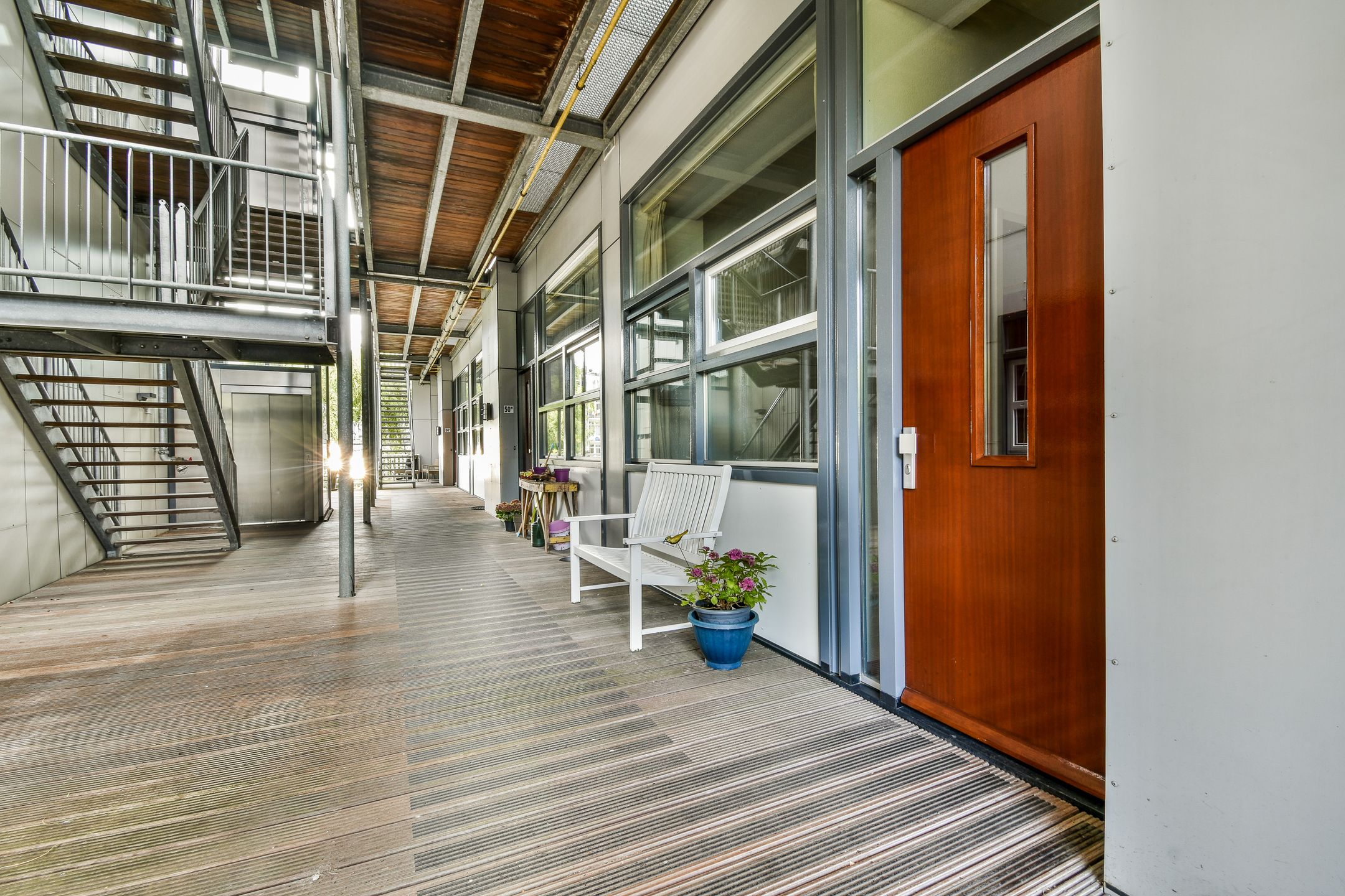 Photo 21 of Van Oldenbarneveldtstraat 50-V