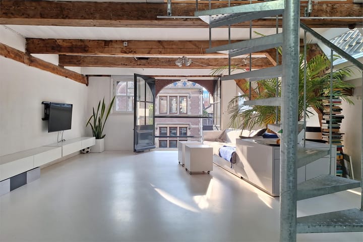 Photo 3 of Spuistraat 76-D