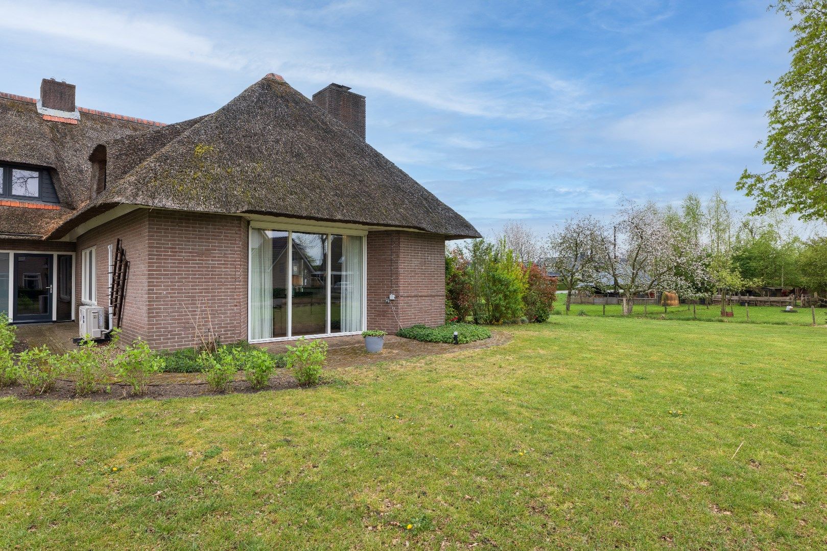 Foto 42 van Koninginneweg 15