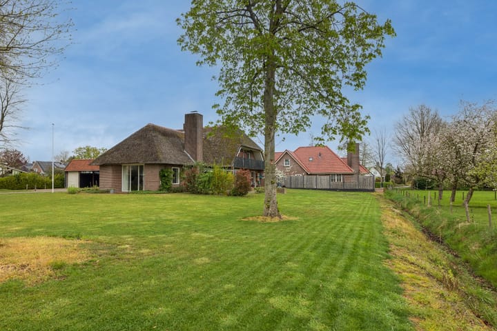 Foto 43 van Koninginneweg 15