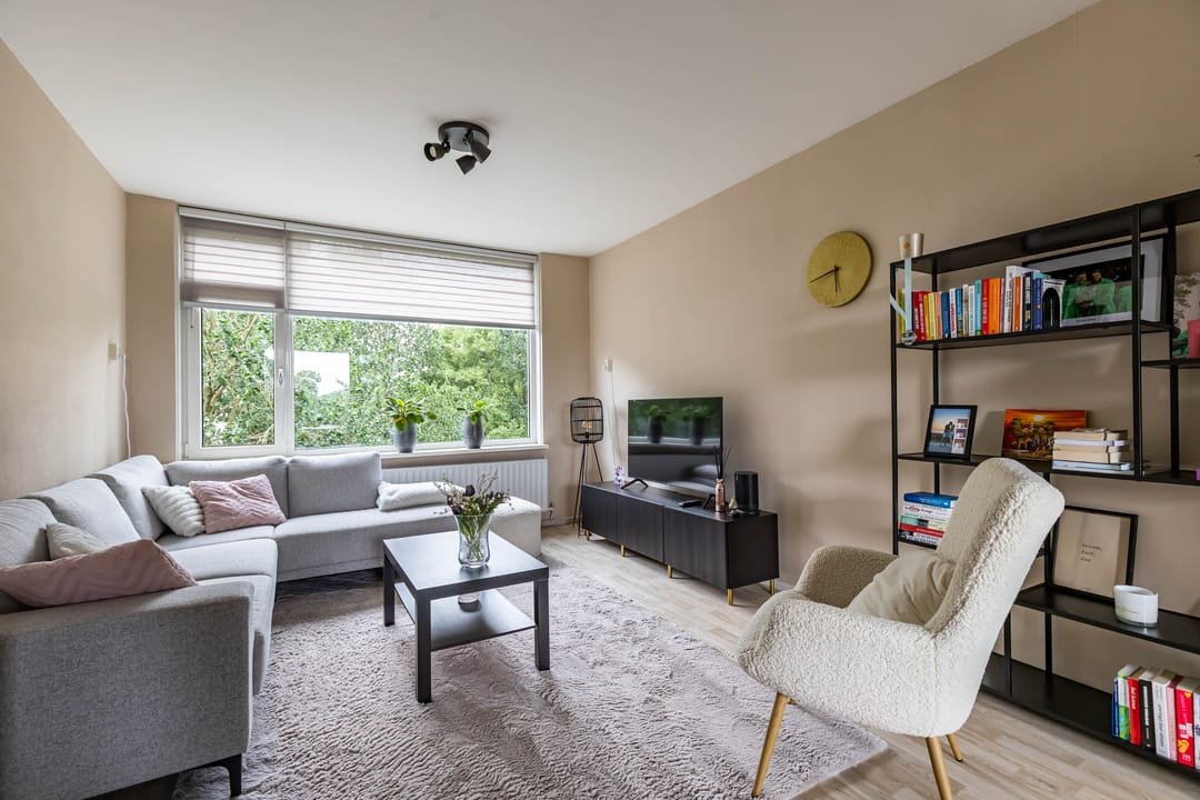 Foto 2 van Dierenriemstraat 221