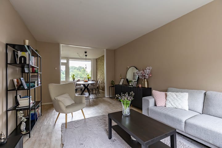 Foto 23 van Dierenriemstraat 221