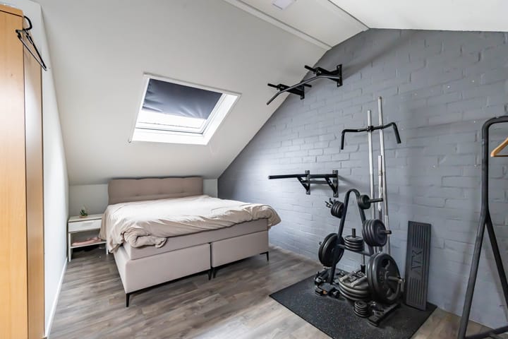 Foto 30 van Dierenriemstraat 221