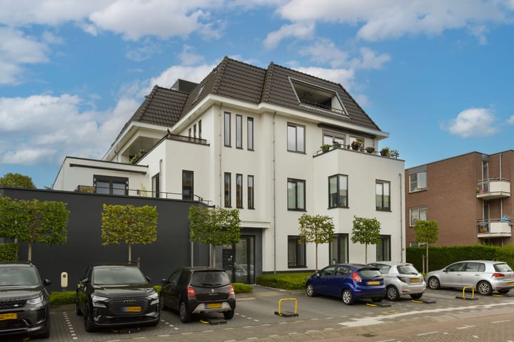 Croonstadtlaan 107