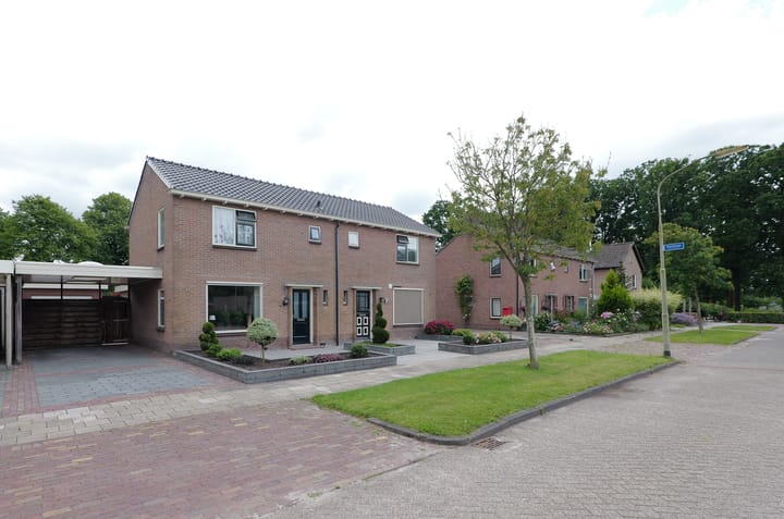 Foto 1 van Kerklaan 13