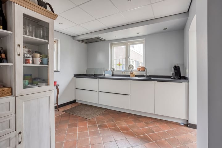 Foto 9 van Irenestraat 4