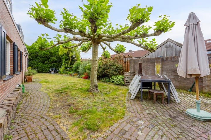 Foto 32 van Irenestraat 4