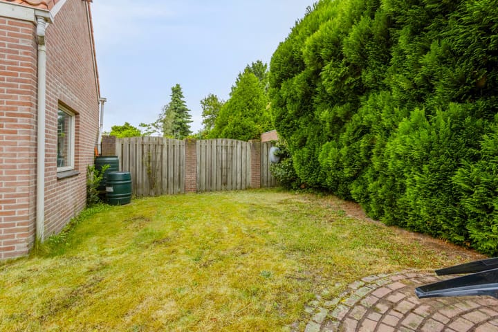 Foto 34 van Irenestraat 4