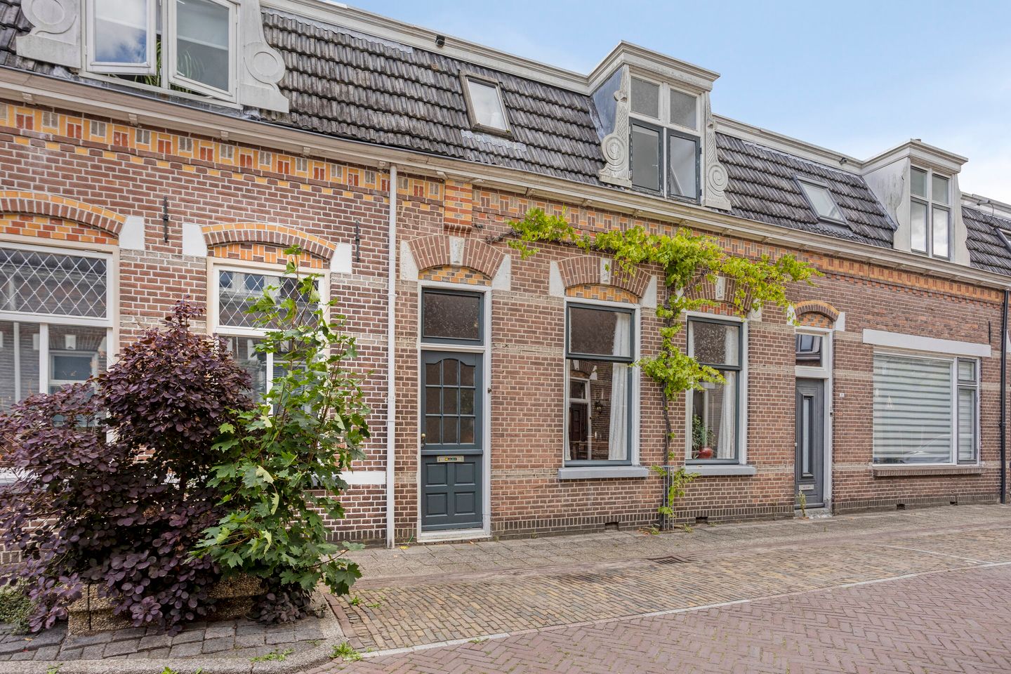 Foto 1 van Parallelstraat 9