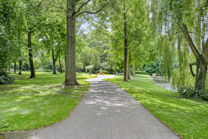 Foto 30 van Parallelstraat 9