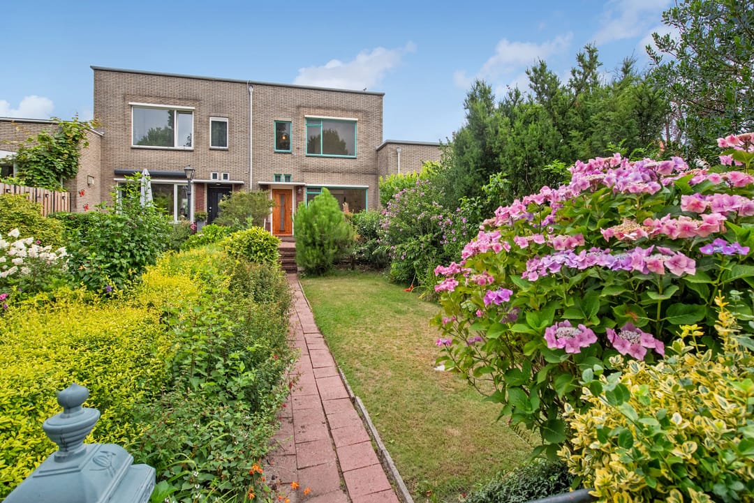 Foto 1 van Veursestraatweg 107