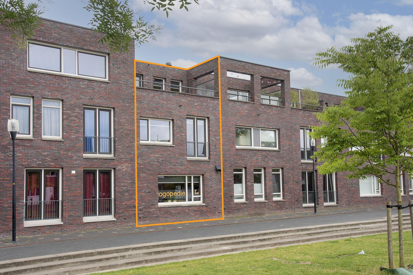 View photo 2 of Windestraat 31
