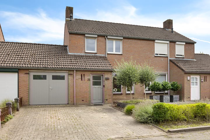 Carolinenstraat 25