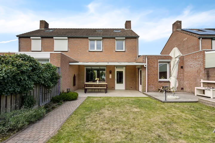 Foto 4 van Carolinenstraat 25