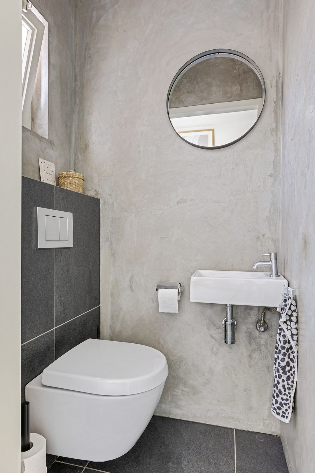 Photo 7 of Carolinenstraat 25