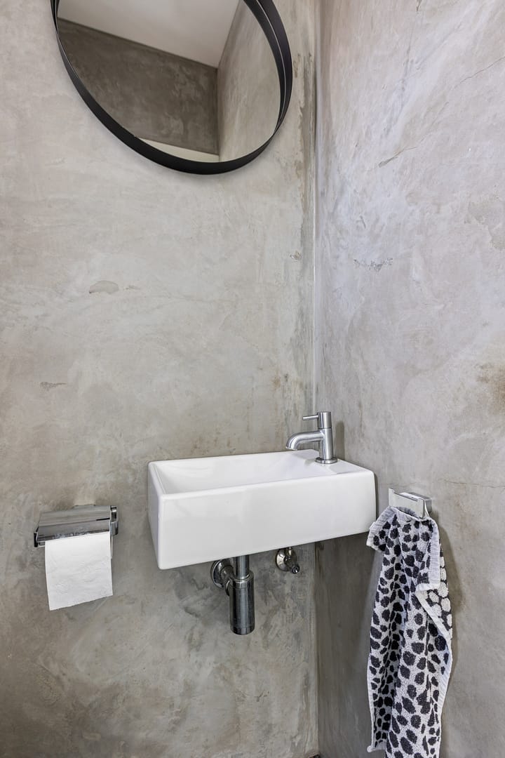 Photo 8 of Carolinenstraat 25