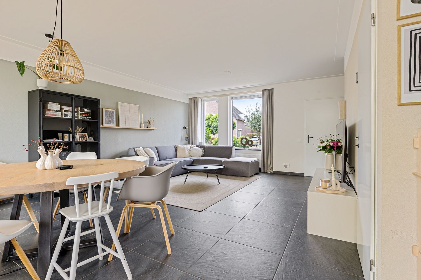 Photo 14 of Carolinenstraat 25