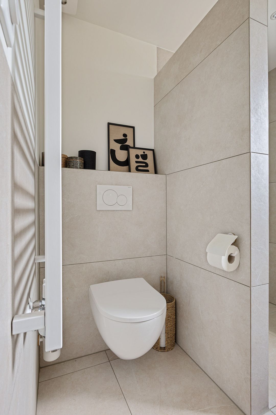 Photo 32 of Carolinenstraat 25