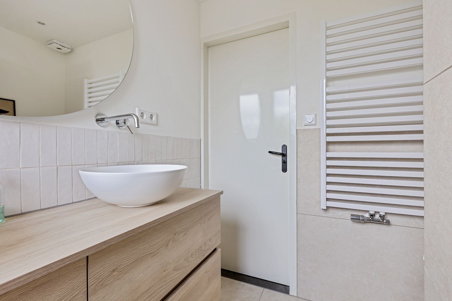 Photo 35 of Carolinenstraat 25