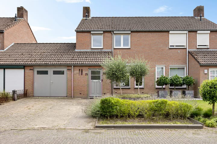 Photo 50 of Carolinenstraat 25