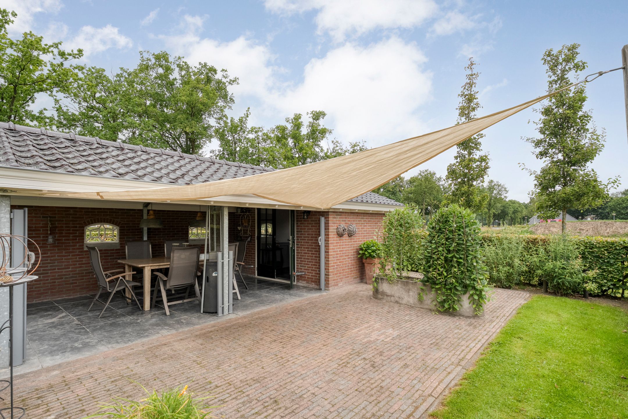 Foto 48 van Groningerweg 48
