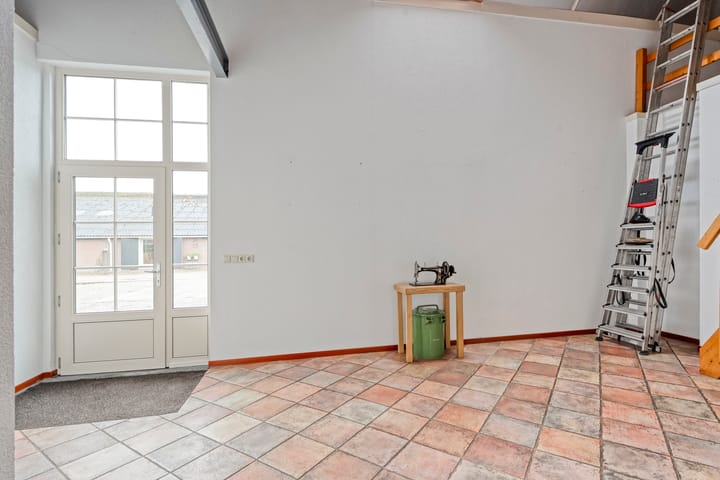 Foto 75 van Groningerweg 48