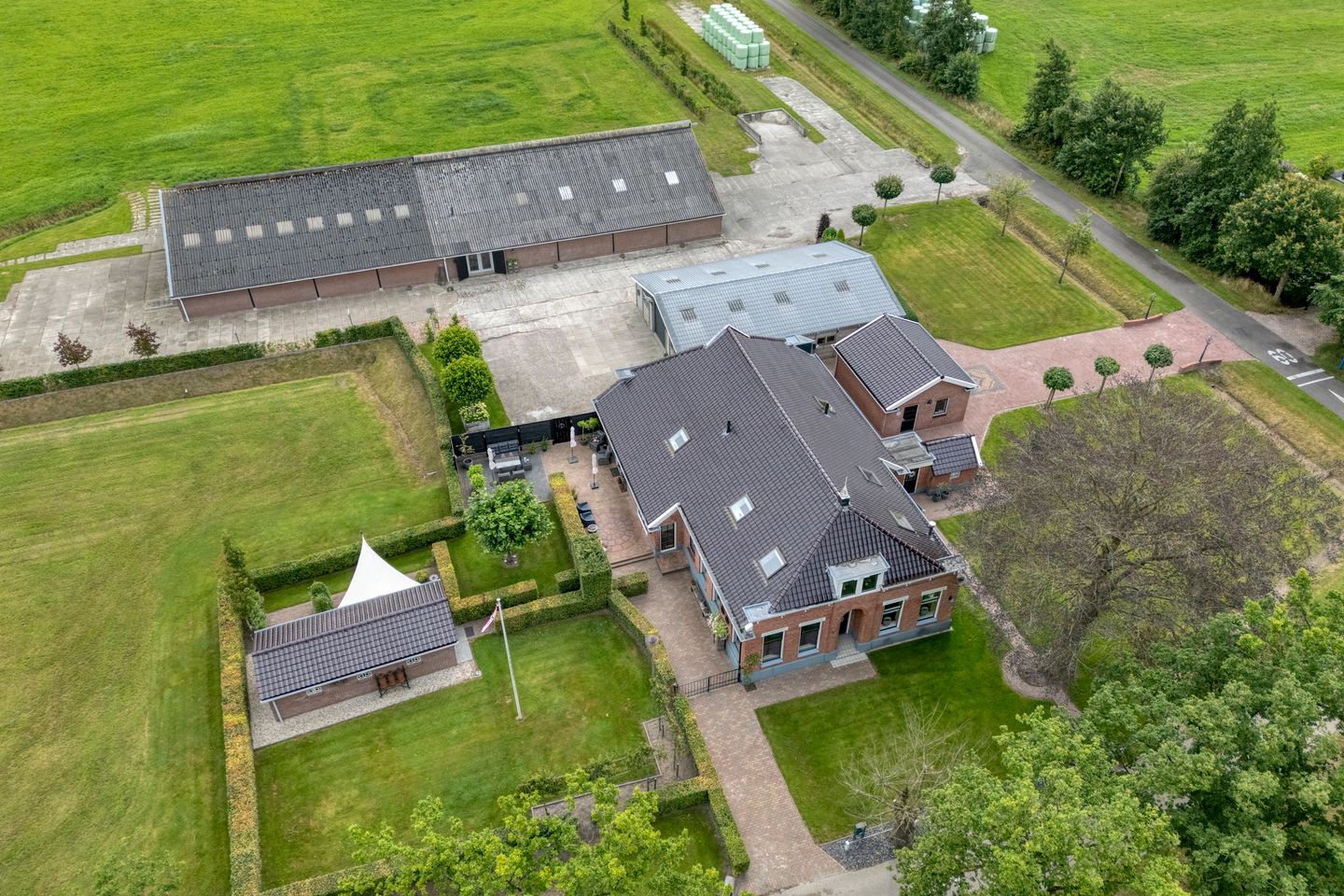 Foto 100 van Groningerweg 48