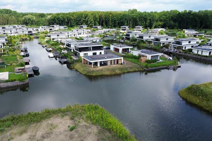 Foto 2 van Pluvierenweg 9-361