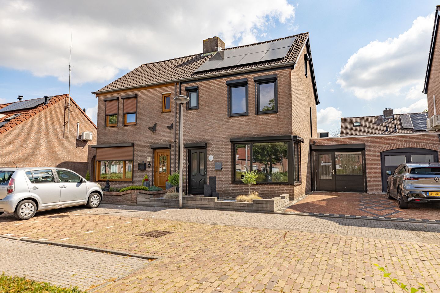 Foto 1 van Elzenrijs 71