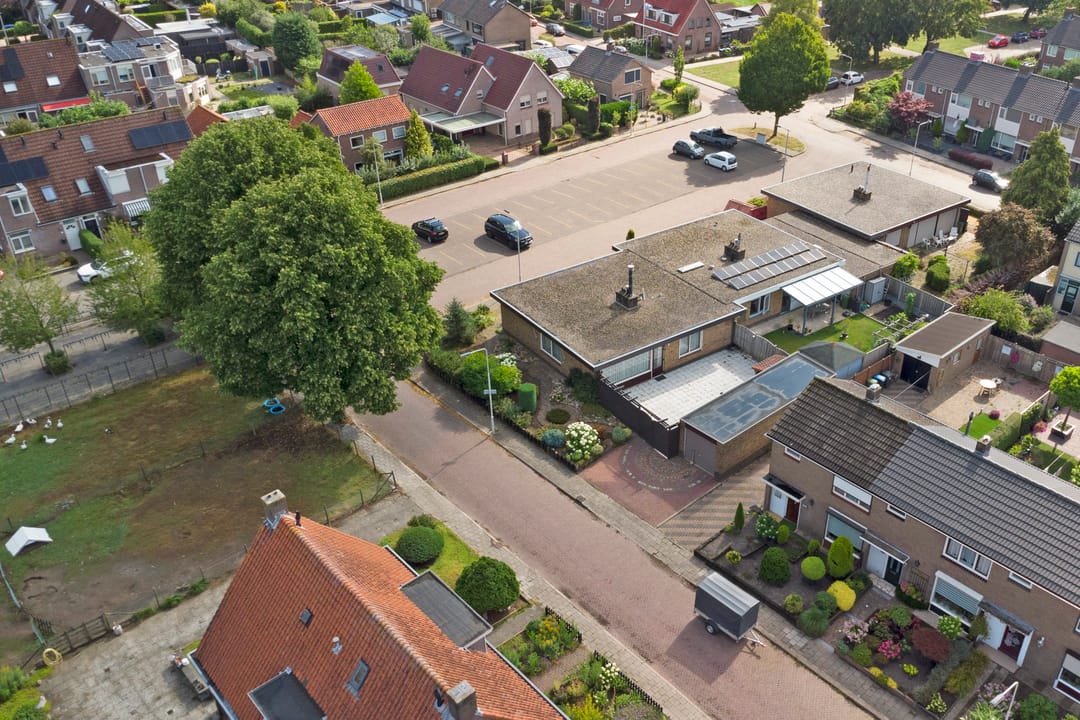 Foto 38 van Westerveldsestraat 33