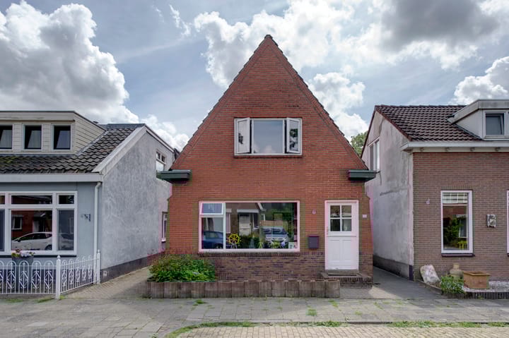 Foto 3 van Middenstraat 100