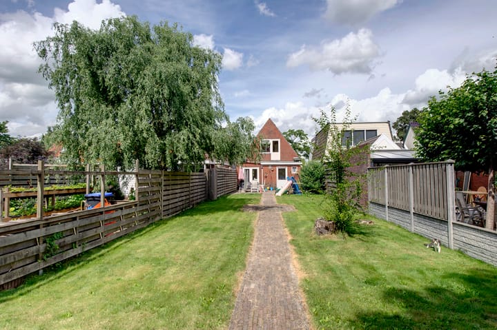 Foto 11 van Middenstraat 100