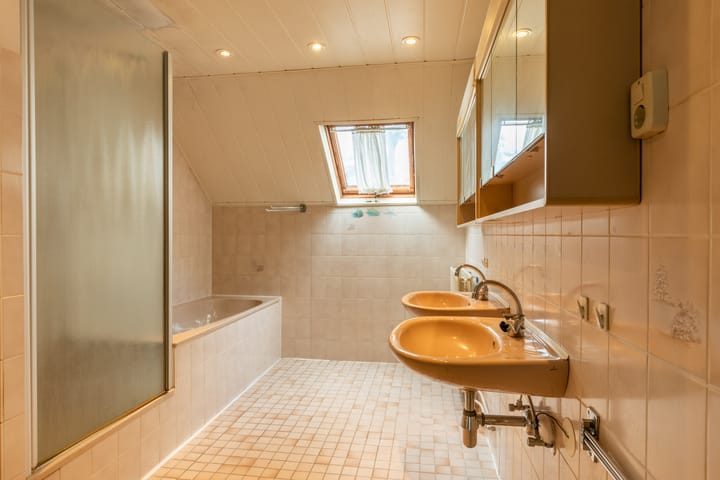 Foto 18 van J.H.M. Kerssemakerslaan 5