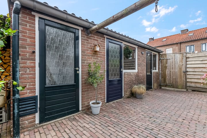 Foto 42 van Merelstraat 32