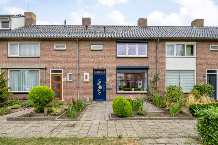 Photo 3 of Marterlaan 34